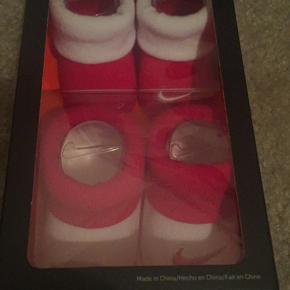 Nike booties - Picture 5 of 7